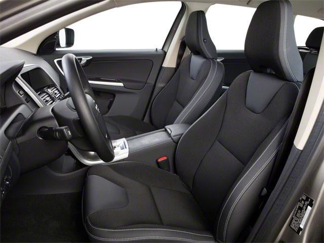 2010 Volvo XC60 AWD 4dr 3.0T w/Moonroof