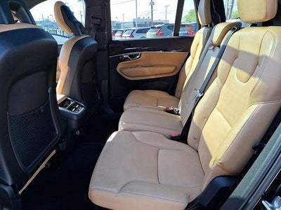 2016 Volvo XC90 AWD 4dr T6 Momentum