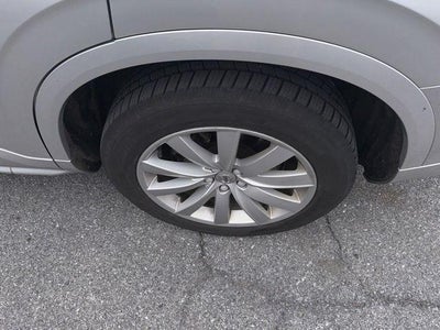 2019 Volvo XC90 T6 AWD Momentum