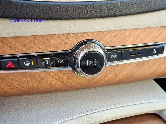 2022 Volvo XC90 Recharge Plug-In Hybrid T8 eAWD PHEV Inscription Expression 6P