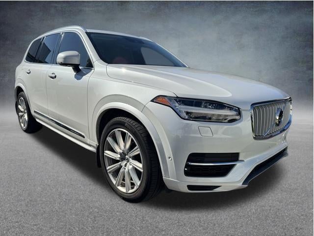 2019 Volvo XC90 T8 eAWD Plug-In Hybrid Inscription