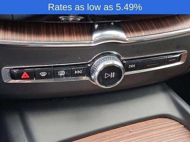2023 Volvo XC60 Recharge Plug-In Hybrid T8 eAWD PHEV Ultimate Bright Theme