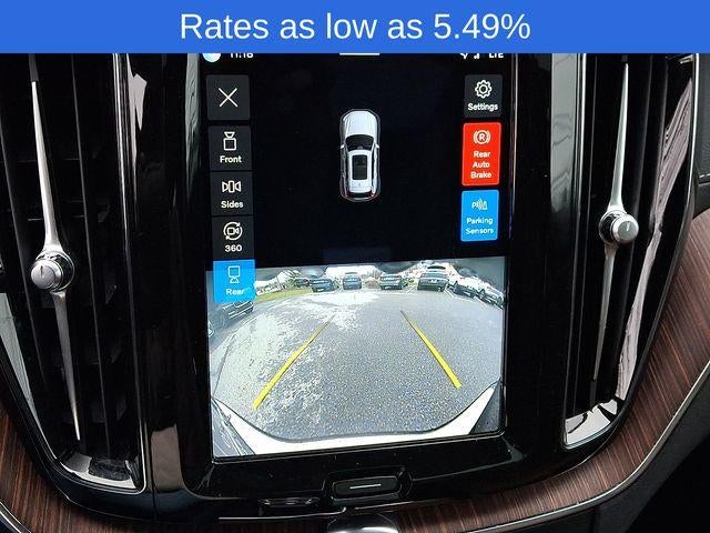 2023 Volvo XC60 Recharge Plug-In Hybrid T8 eAWD PHEV Ultimate Bright Theme