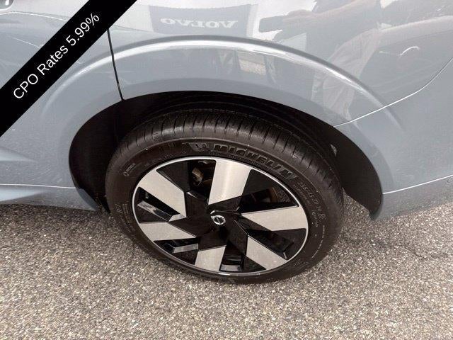 2024 Volvo XC60 Recharge Plug-In Hybrid T8 eAWD PHEV Plus Dark Theme