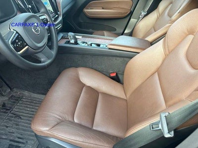 2024 Volvo XC60 Recharge Plug-In Hybrid T8 eAWD PHEV Plus Dark Theme