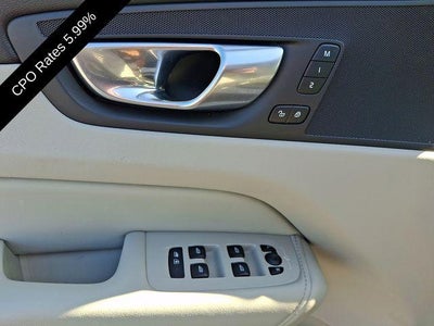 2024 Volvo XC60 Recharge Plug-In Hybrid T8 eAWD PHEV Plus Dark Theme