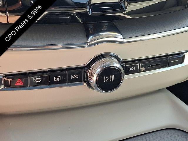 2024 Volvo XC60 Recharge Plug-In Hybrid T8 eAWD PHEV Plus Dark Theme