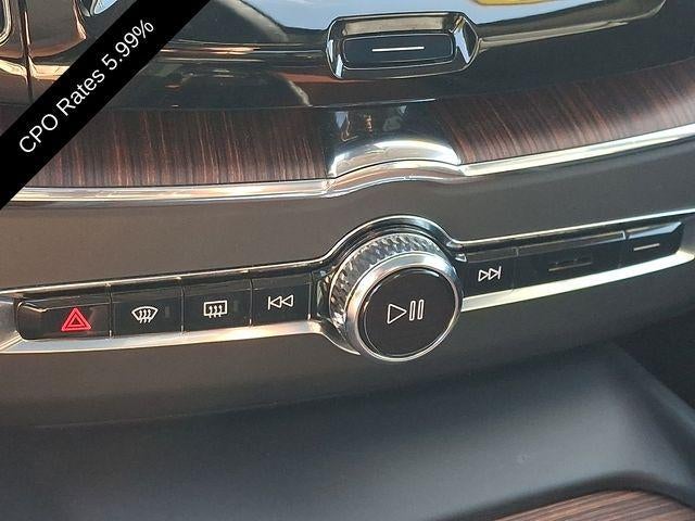 2024 Volvo XC60 Recharge Plug-In Hybrid T8 eAWD PHEV Plus Dark Theme
