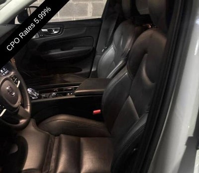 2024 Volvo XC60 Recharge Plug-In Hybrid T8 eAWD PHEV Ultimate Dark Theme