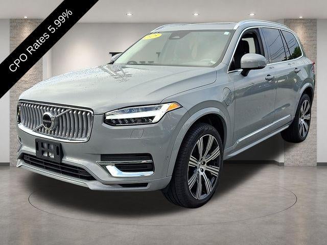2025 Volvo XC90 Plug-In Hybrid T8 AWD Plus 6-Seater