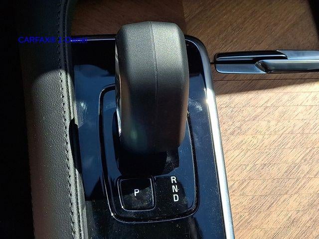 2025 Volvo XC90 Plug-In Hybrid T8 AWD Plus 6-Seater