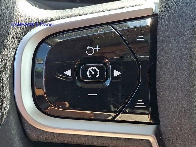 2025 Volvo XC90 Plug-In Hybrid T8 AWD Plus 6-Seater