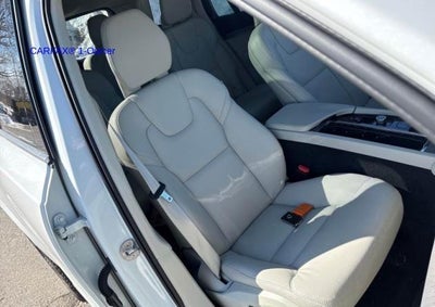 2024 Volvo XC90 Recharge Plug-In Hybrid T8 eAWD PHEV Plus 6P