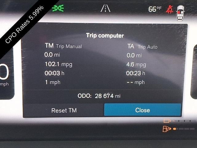 2025 Volvo XC90 Plug-In Hybrid T8 AWD Ultra 7-Seater