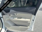 2025 Volvo XC90 Plug-In Hybrid T8 AWD Ultra 7-Seater