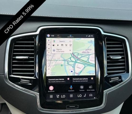 2025 Volvo XC90 Plug-In Hybrid T8 AWD Ultra 7-Seater