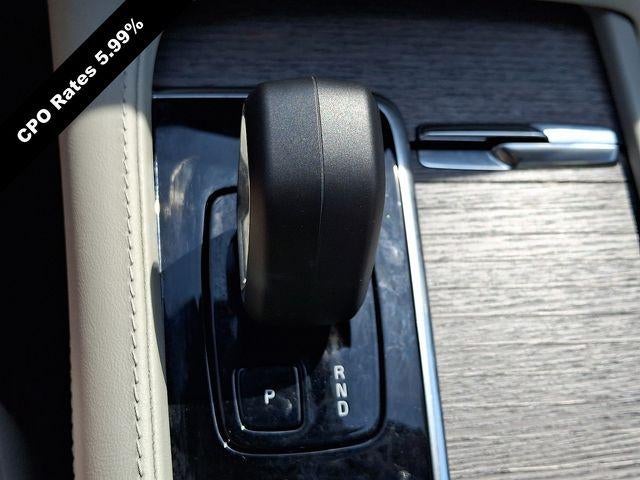 2024 Volvo XC90 B5 AWD Plus Bright Theme 7P