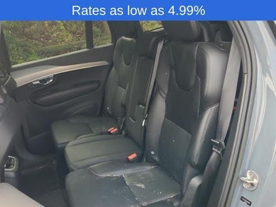 2023 Volvo XC90 B5 AWD Core 7P