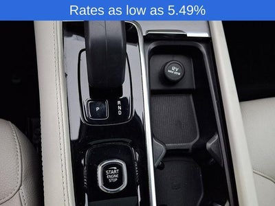 2023 Volvo XC90 B5 AWD Core 7P