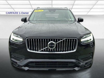 2023 Volvo XC90 B5 AWD Core 7P