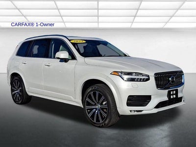 2023 Volvo XC90 B5 AWD Core 7P
