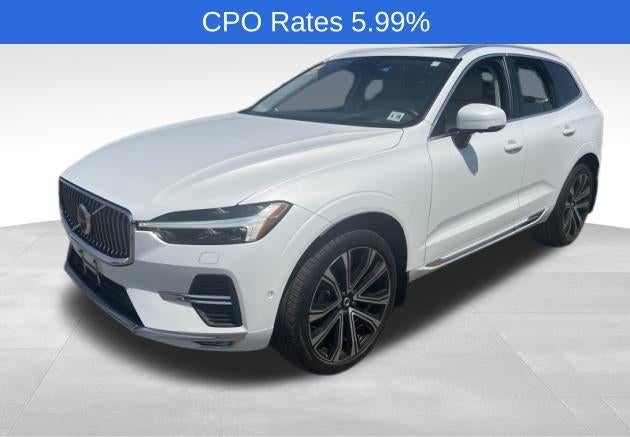 2023 Volvo XC60 B5 AWD Ultimate Bright Theme