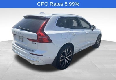 2023 Volvo XC60 B5 AWD Ultimate Bright Theme