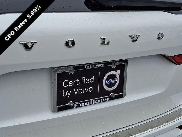 2023 Volvo XC60 B5 AWD Ultimate Bright Theme