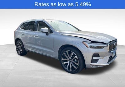 2023 Volvo XC60 B5 AWD Ultimate Bright Theme