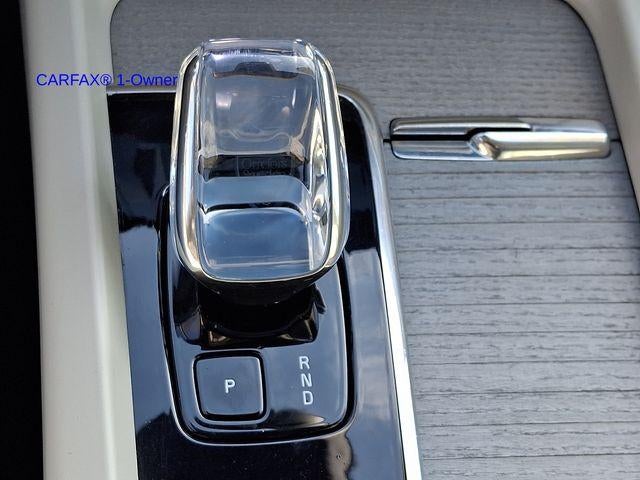2023 Volvo XC60 B5 AWD Ultimate Bright Theme