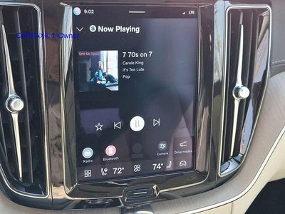 2023 Volvo XC60 B5 AWD Ultimate Bright Theme