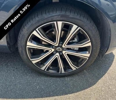 2023 Volvo XC60 B5 AWD Ultimate Bright Theme