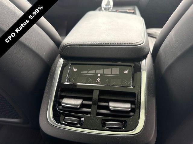 2023 Volvo XC60 B5 AWD Ultimate Bright Theme