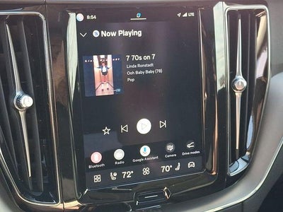 2024 Volvo XC60 B5 AWD Core Dark Theme