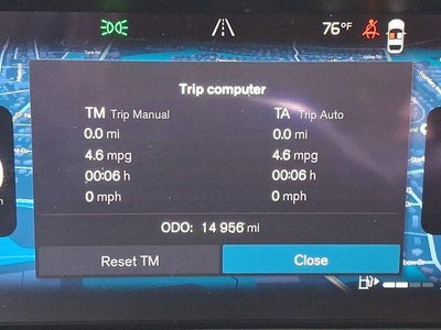 2024 Volvo XC60 B5 AWD Core Dark Theme