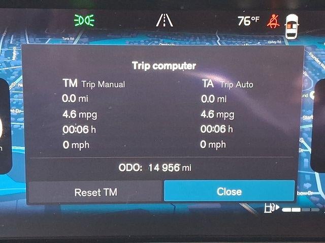 2024 Volvo XC60 B5 AWD Core Dark Theme