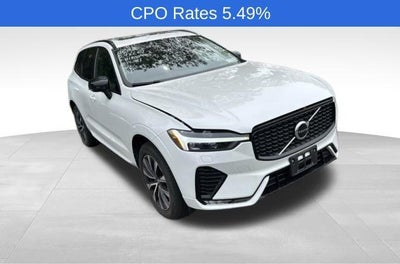 2024 Volvo XC60 B5 AWD Core Dark Theme