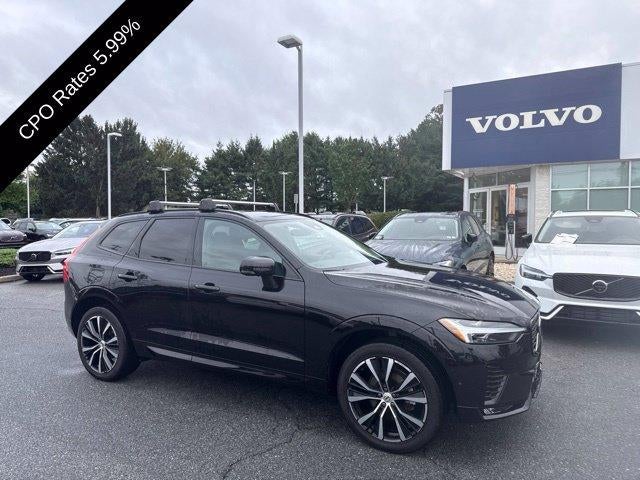 2024 Volvo XC60 B5 AWD Plus Dark Theme