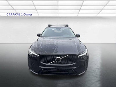 2024 Volvo XC60 B5 AWD Plus Dark Theme