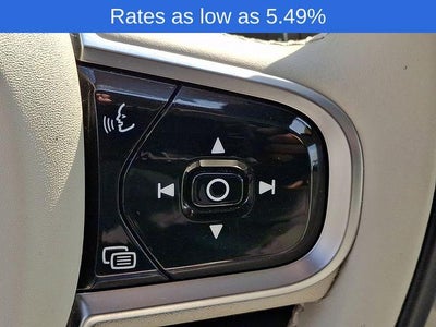 2024 Volvo XC60 B5 AWD Plus Dark Theme