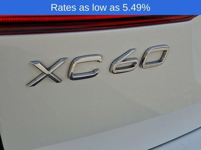 2024 Volvo XC60 B5 AWD Plus Dark Theme
