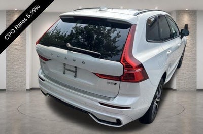 2024 Volvo XC60 B5 AWD Plus Dark Theme