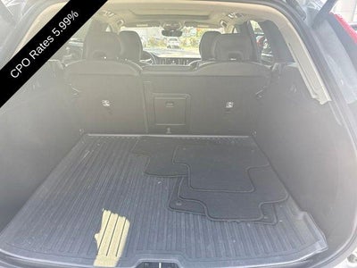 2024 Volvo XC60 B5 AWD Plus Dark Theme