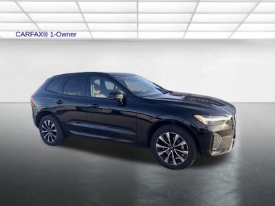 2024 Volvo XC60 B5 AWD Plus Dark Theme