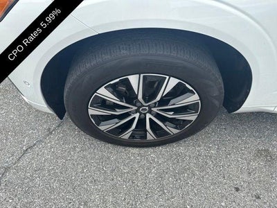 2024 Volvo XC60 B5 AWD Plus Dark Theme
