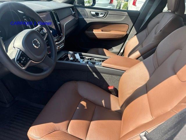 2024 Volvo XC60 B5 AWD Plus Dark Theme