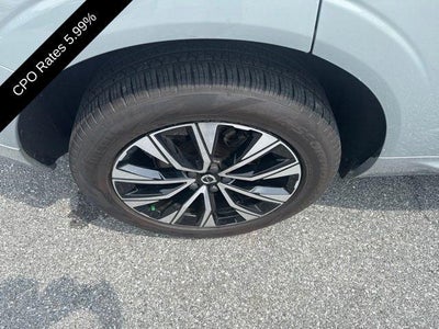 2024 Volvo XC60 B5 AWD Plus Dark Theme