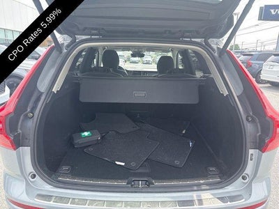 2024 Volvo XC60 B5 AWD Plus Dark Theme