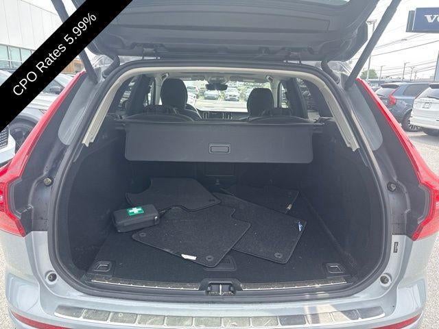 2024 Volvo XC60 B5 AWD Plus Dark Theme