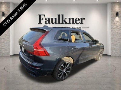 2024 Volvo XC60 B5 AWD Ultimate Dark Theme